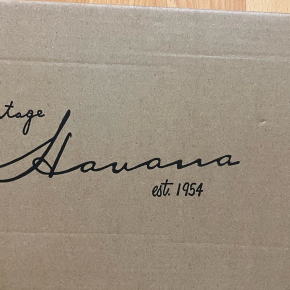 VINTAGE HAVANA White Croc & Silver Carla Sneakers - Size 7.5 - Picture 4 of 4